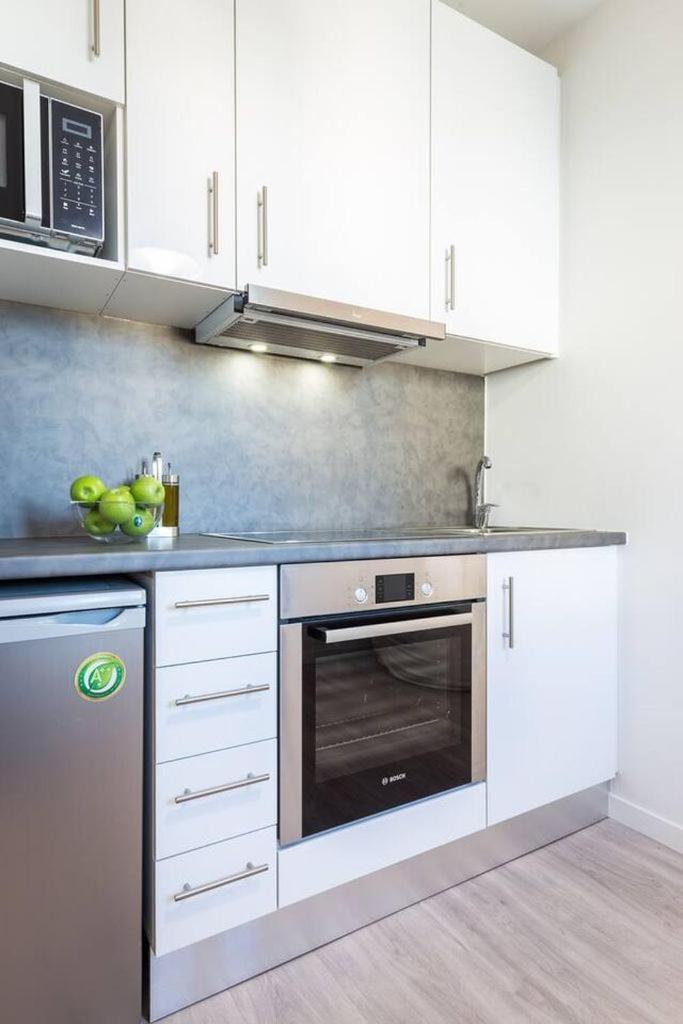 Emily In - Chic Flat With Terrace Syntagma E1 * Athens