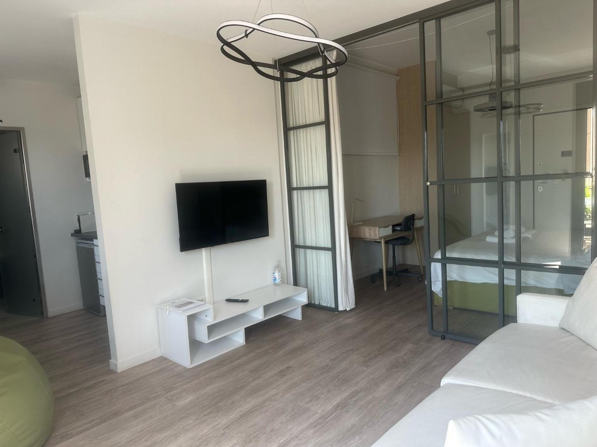 公寓 Emily In - Chic Flat With Terrace Syntagma E1 雅典