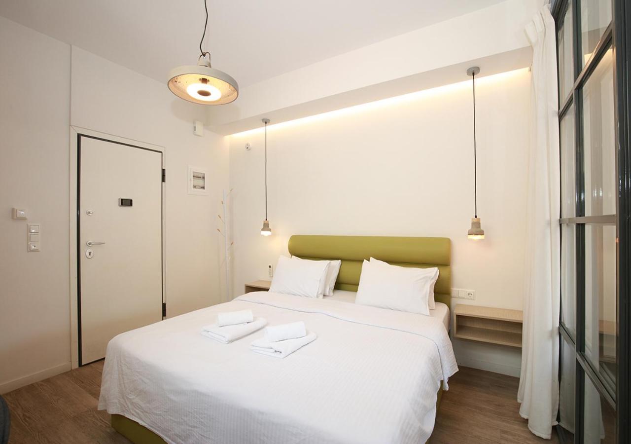 Emily In - Chic Flat With Terrace Syntagma E1 *