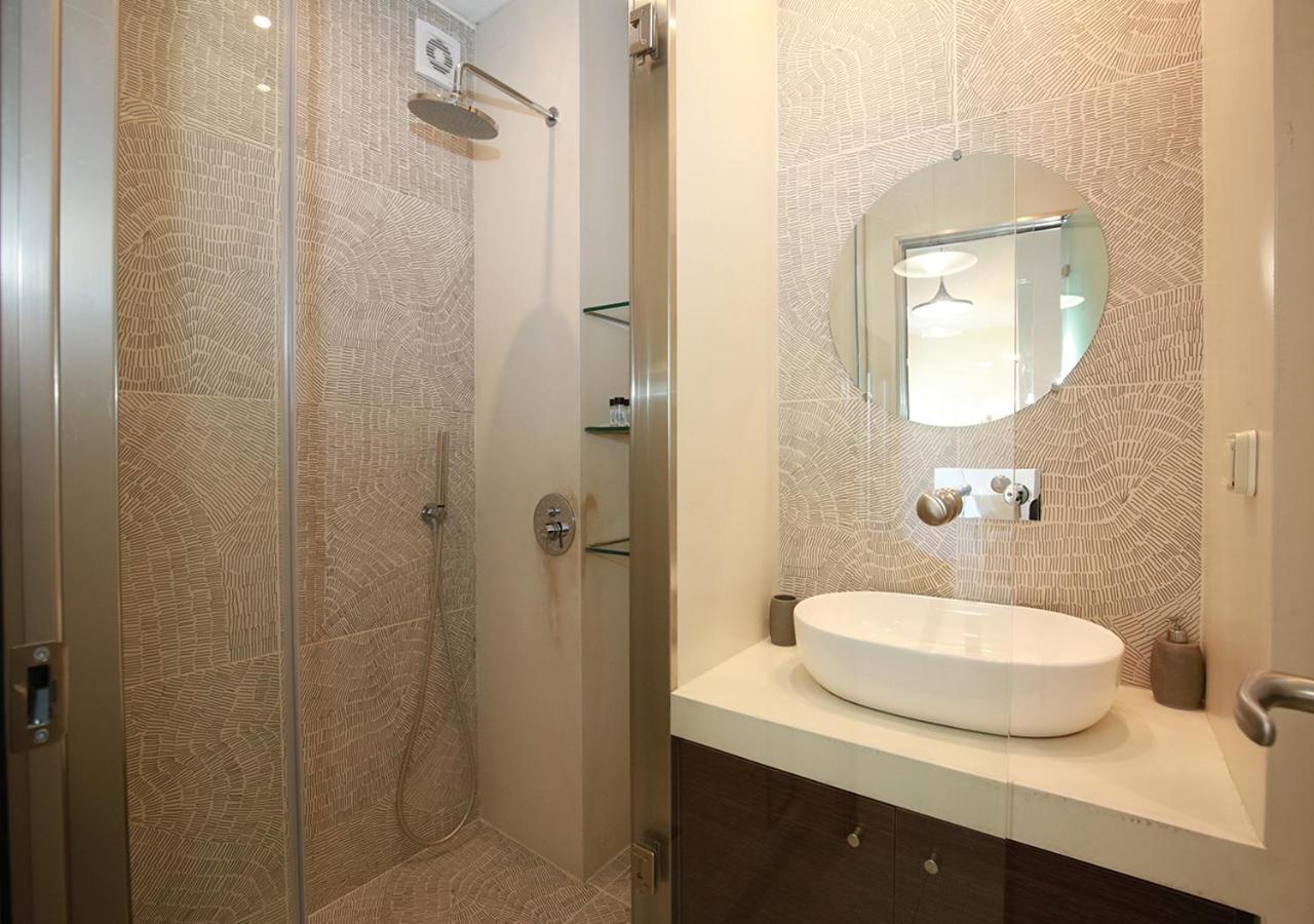 Emily In - Chic Flat With Terrace Syntagma E1 Apartment