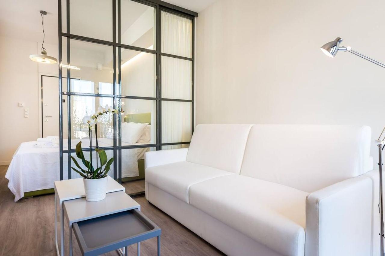 Emily In - Chic Flat With Terrace Syntagma E1 Daire