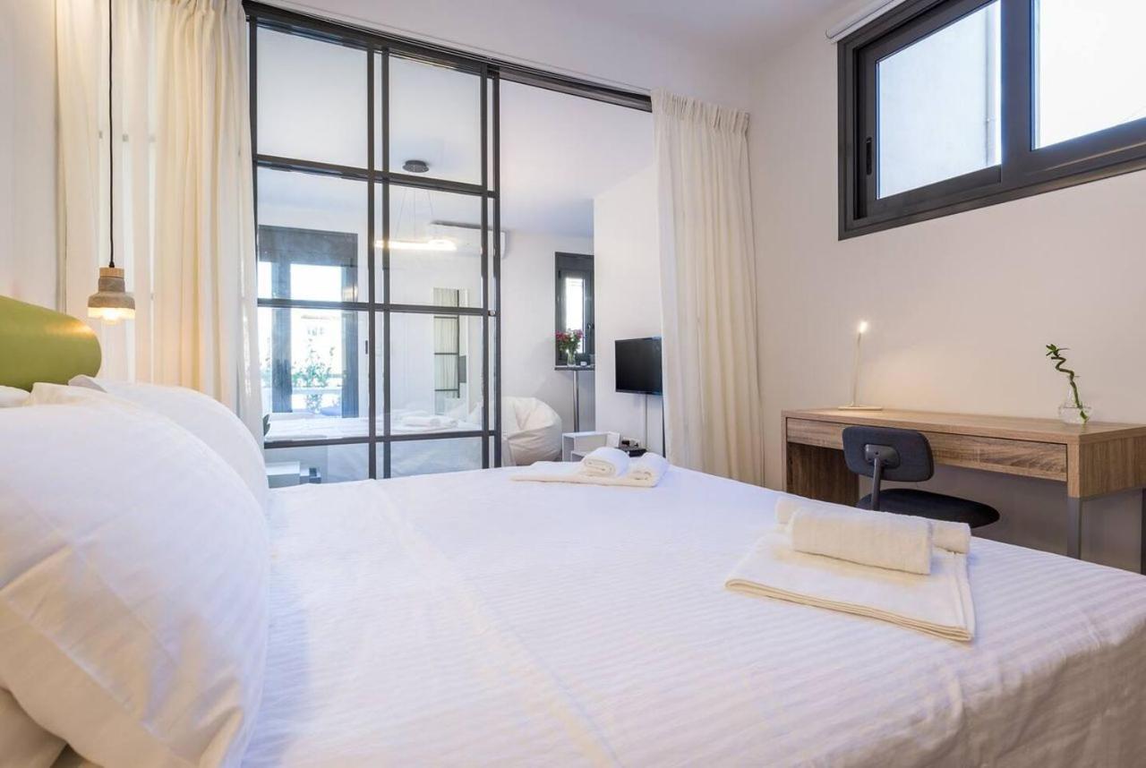 Daire Emily In - Chic Flat With Terrace Syntagma E1 *