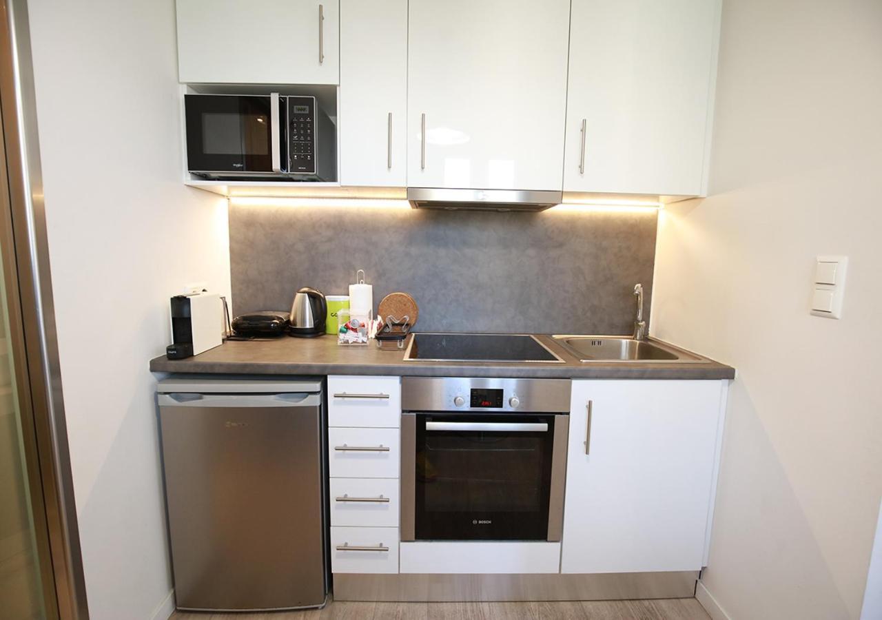 Daire Emily In - Chic Flat With Terrace Syntagma E1
